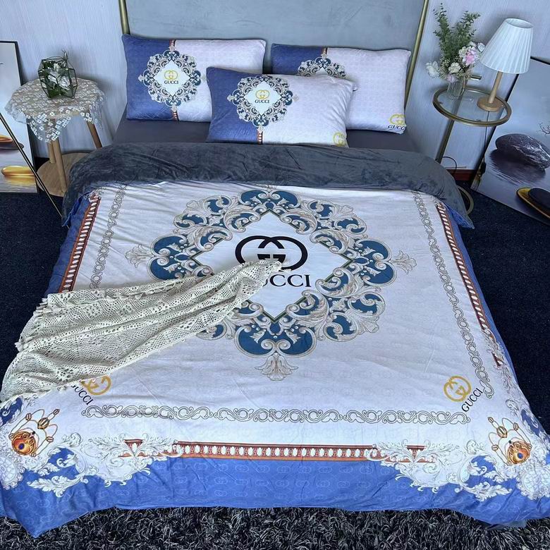 Gucci 2.0x2.3m 46
